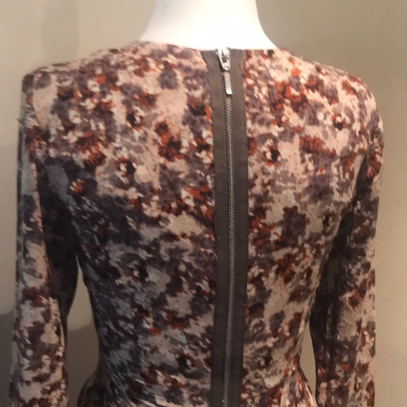 “H&M” Floral Fitted Dress. - Picture 9 of 15